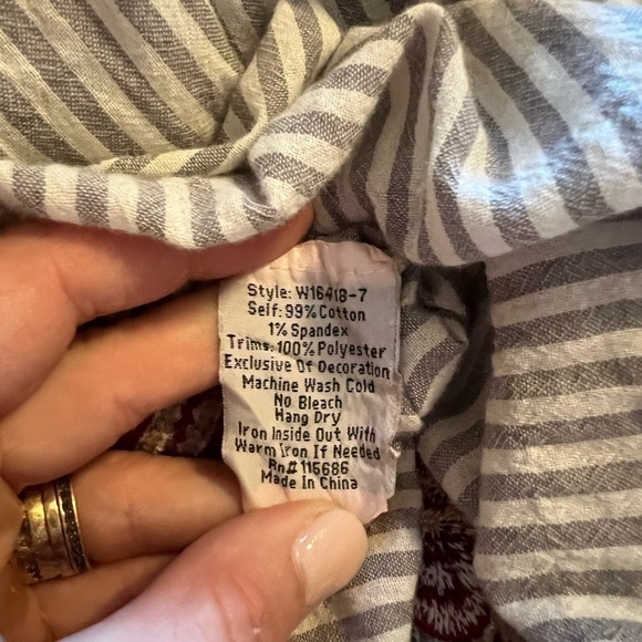 Johnny Was Artemis Embroidered Top size Small - Picture 4 of 5